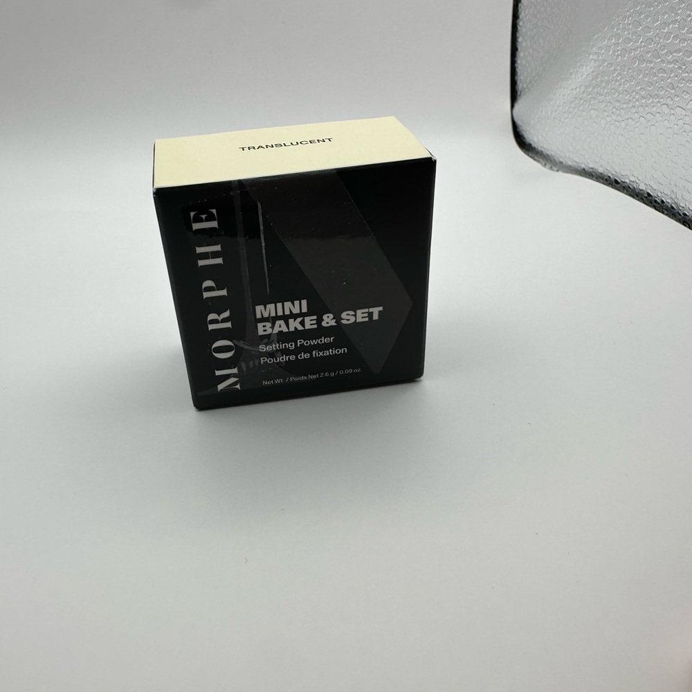 Morphe Mini Bake & Set Setting Powder - Picture 2 of 4
